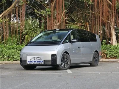 Lixiang Mega Cotxe elèctric